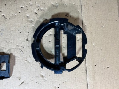 Mercedes glc w253 кронштейн радара distronic a2538886600m фото №1