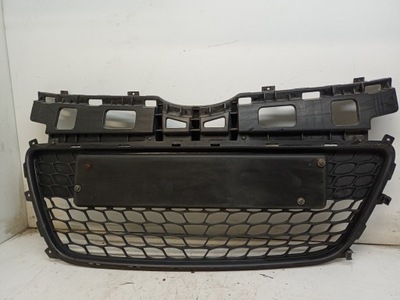 Hyundai оригінальний номер 86561-2r000 решітка бампера решітка радіатора решітка радіатора фото №1