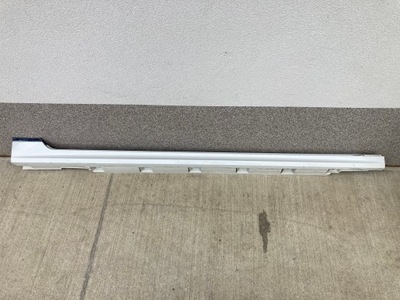 Молдинг поріг права vw passat b8 r line фото №1