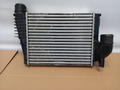 Интеркулер citroen jumpy iii peugeot expert ii toyota proace ii 2.0 hdi фото №1