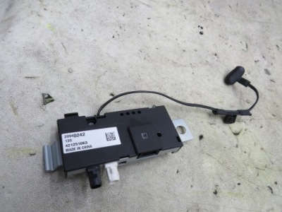 Підсилювач антена zafira c 20940242 фото №1