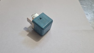 Реле toyota оригінальний номер 90987-04010 фото №1