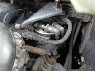 Ford c-max fl 07-11 корпус фільтра пального 1.6 cdti фото №1