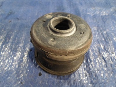 Vw amarok подушка рамы 2h0801547a фото №1