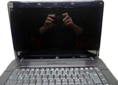 Laptop HP compaq 615 komplet z baterią Uszkodzony
