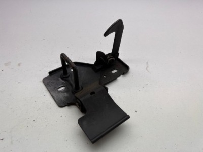 Замок капот крышки двигателя audi q7 4l 4l0823480 фото №1