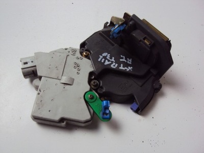 Замок дверь правый задняя nissan x-trail t30 фото №1