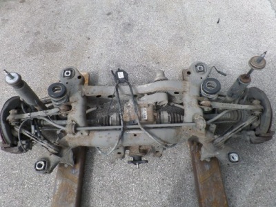 Bmw 1 e87 120d міст диференціал 2.56 підвіска задні фото №1