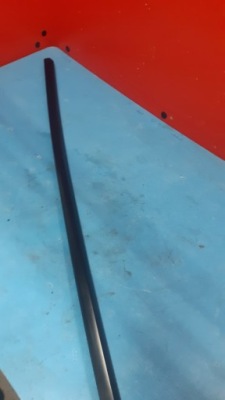 Tesla 3 молдинг дверь правый перед фото №1