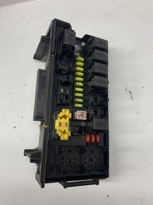 Коробка запобіжників модуль jeep 04692087ab фото №1