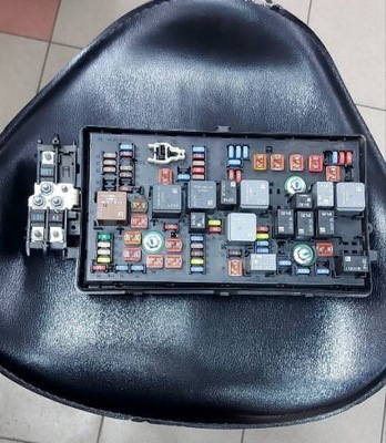 Коробка предохранителей 22961725 insignia a lift фото №1