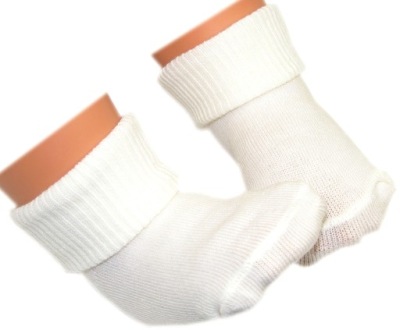 SKARPETKI NIEMOWLĘCE BAWEŁNIANE ECRU 0m+