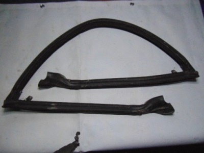 Mini cooper cabrio r52 r57 прокладка стекло передней лобовое 7072927 фото №1