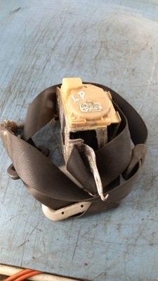 Pas bezp. лівий перед mitsubishi endeavor 3.8b 04r фото №1