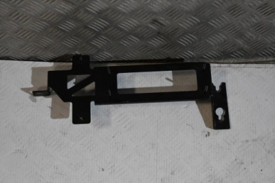 Idealna кронштейн кронштейн mercedes w205 c63 1 фото №1