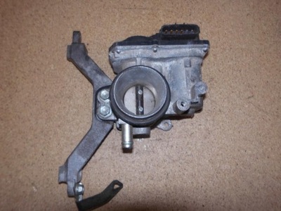 Дросельна заслінка toyota 22010-28010 фото №1