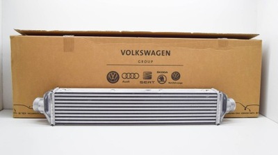 Audi a4 avant b9 інтеркулер радіатор 8w0145805ab фото №1