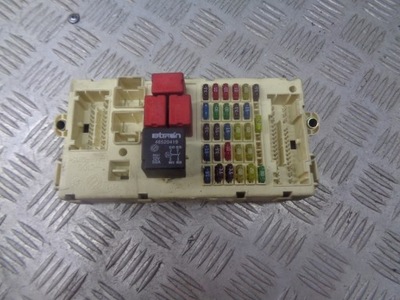 Коробка запобіжників fiat stilo 46778898 фото №1