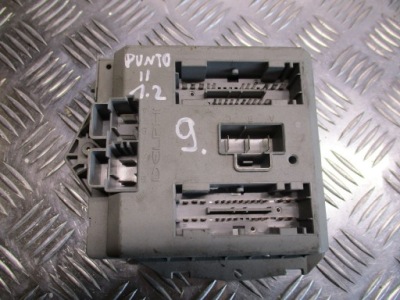 Коробка запобіжників bsi fiat punto 2 1.2 46766771 фото №1