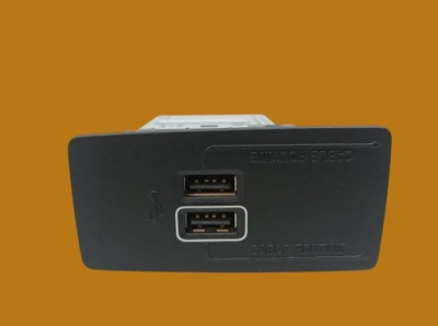 Роз'єм usb 31407038 volvo s60 3 2018-2024 фото №1