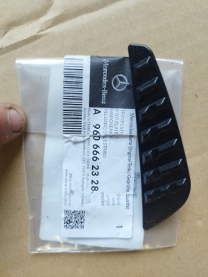 Підніжка підніжка mercedes actros ліва оригінал оригінальний номер фото №1