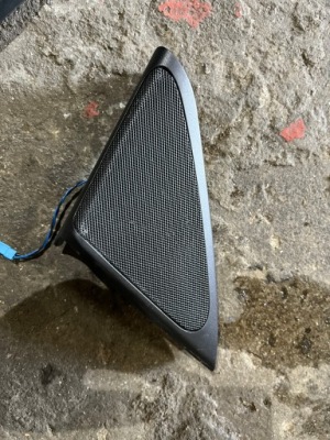 33 bmw f01 f02 трикутник динамік hifi лівий 7226611 фото №1
