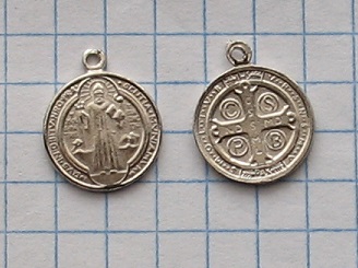 medalik św. Benedykt(3)