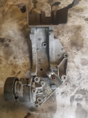 Кронштейн кронштейн генератора peugeot 508 9682367380 фото №1