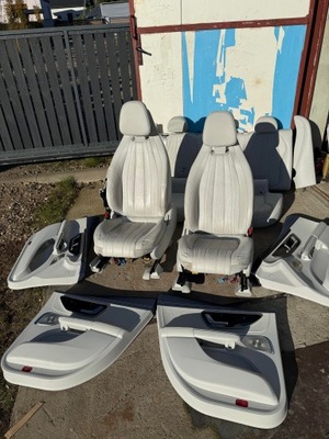 Сидіння заднє сидіння обшивки kpl. mercedes eqe v295 europa світла шкіра фото №1