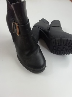 Buty na koturnie River Island rozmiar 39