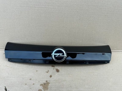 Opel mokka накладка кришки багажника задня задня фото №1