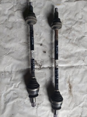 Приводной вал правая задняя задняя range rover velar l560 2.0 фото №1