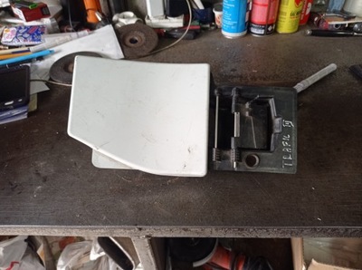 Trafic ii vivaro b - кришка заливної пального фото №1