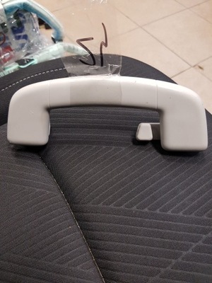 Ручка кронштейн потолочный vw t-roc 2g0857643 фото №1