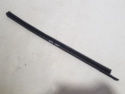 Напрямна захист панорами люк mercedes w251 фото №1