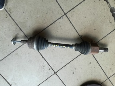 Volvo v40 ii приводной вал левая 2.0d d2 механическая коробка передач 31437065 фото №1
