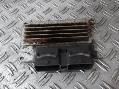 Бортовий комп'ютер блок керування двигуна renault clio ii fl 1.2 16v фото №1