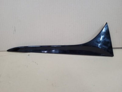 Skoda kodiaq молдинг крышки задняя правая 565827932 фото №1