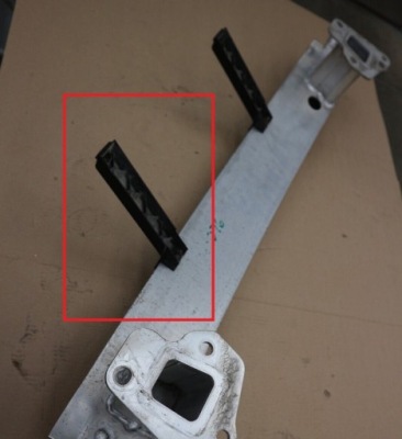 2016 camaro кронштейн кронштейн бампера балка задняя фото №1