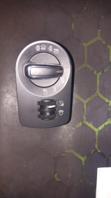 Audi a3,8p.włącznik світла. 8p1941531bb фото №1