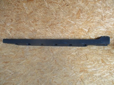 Молдинг накладка поріг ліва vw passat b8 фото №1