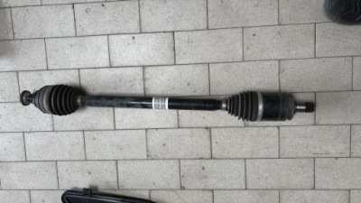 Привідний вал задня права bmw i3 7641212 фото №1
