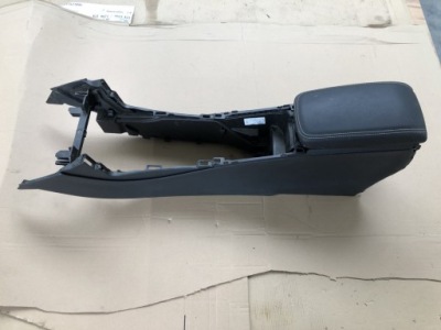 Туннель средний подлокотник mercedes a klasa w176 фото №1