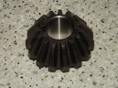 PRZETRZASARKA FELLA WHEEL PINION GEAR Z-15 101165  