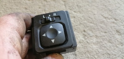 Mitsubishi space star ii переключатель зеркал фото №1