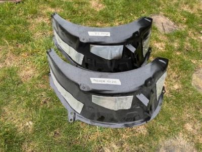 Tesla m3 model 3 iii захист підкрилок внутрішня права оригінал 1077160-00-f фото №1