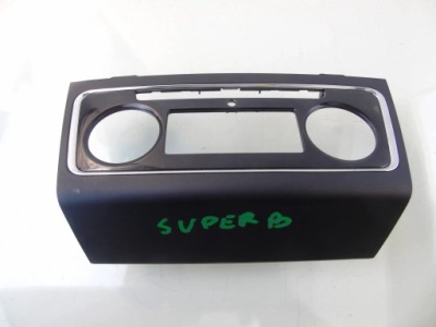 Рамка панель кондиционера skoda superb ii 3t0863152d фото №1