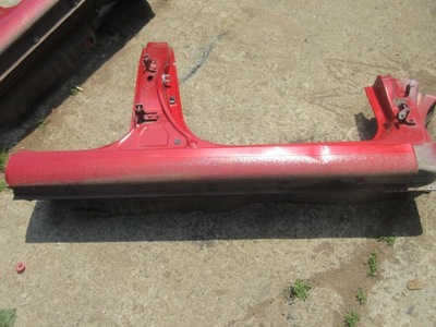 Kia venga поріг правий фото №1