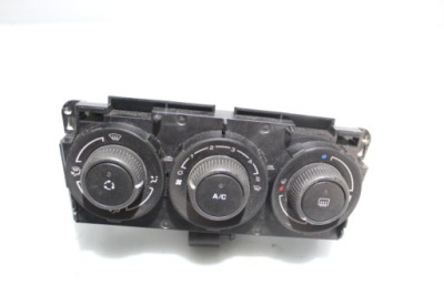 Панель керування обдув peugeot 308 i фото №1