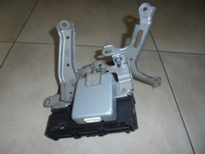 Модуль блок управления toyota rav4 гибрид 2020r фото №1